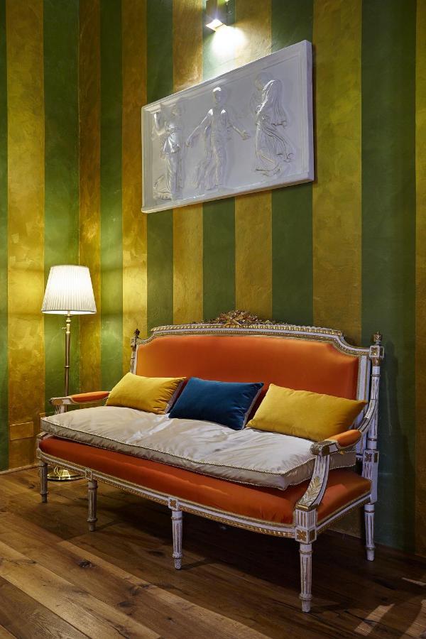 Palazzo Di Alcina - Residenza D'Epoca - Luxury- Acomodação com café da manhã Bolonha Exterior foto