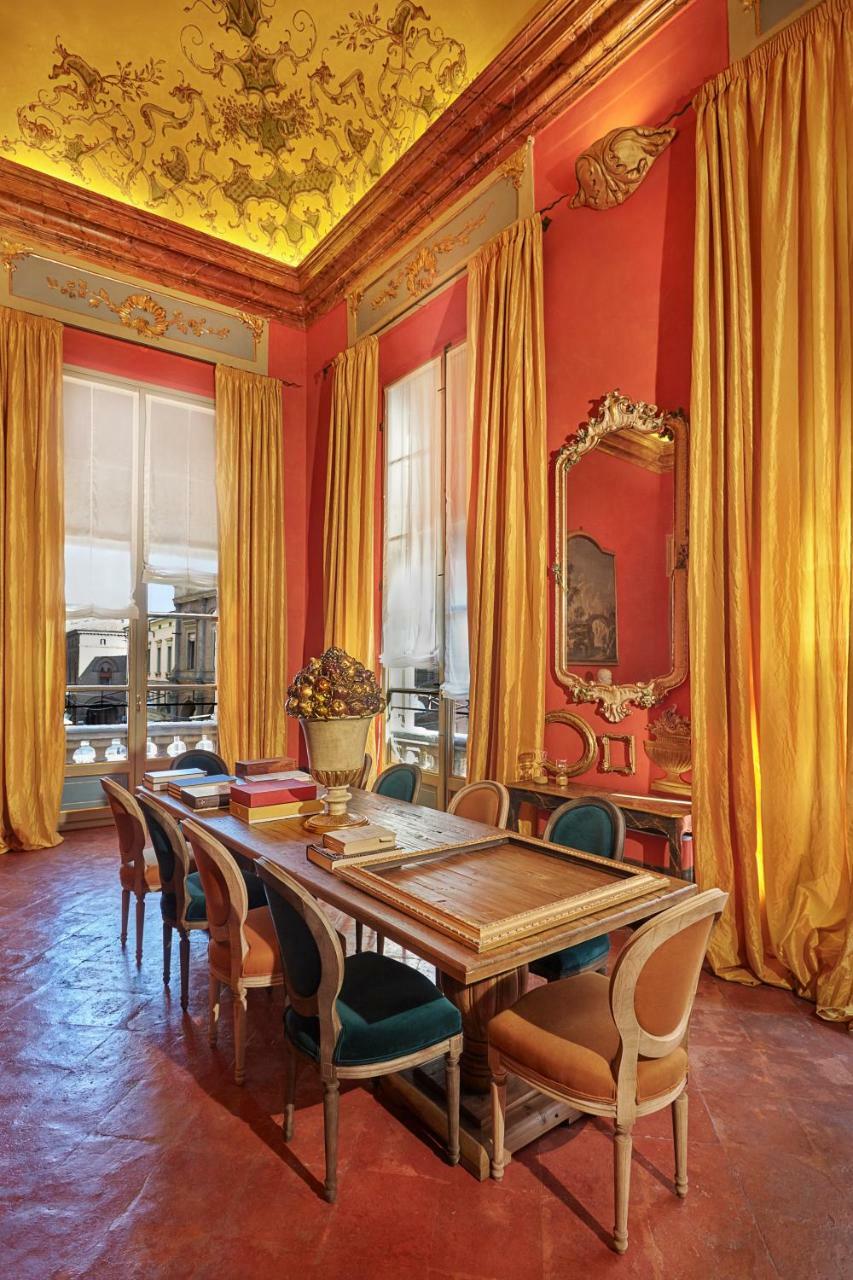 Palazzo Di Alcina - Residenza D'Epoca - Luxury- Acomodação com café da manhã Bolonha Exterior foto