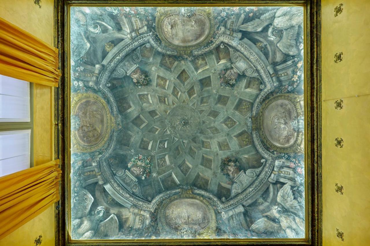 Palazzo Di Alcina - Residenza D'Epoca - Luxury- Acomodação com café da manhã Bolonha Exterior foto