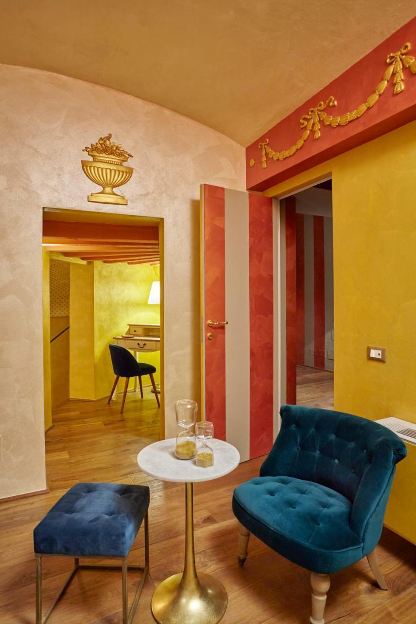 Palazzo Di Alcina - Residenza D'Epoca - Luxury- Acomodação com café da manhã Bolonha Exterior foto