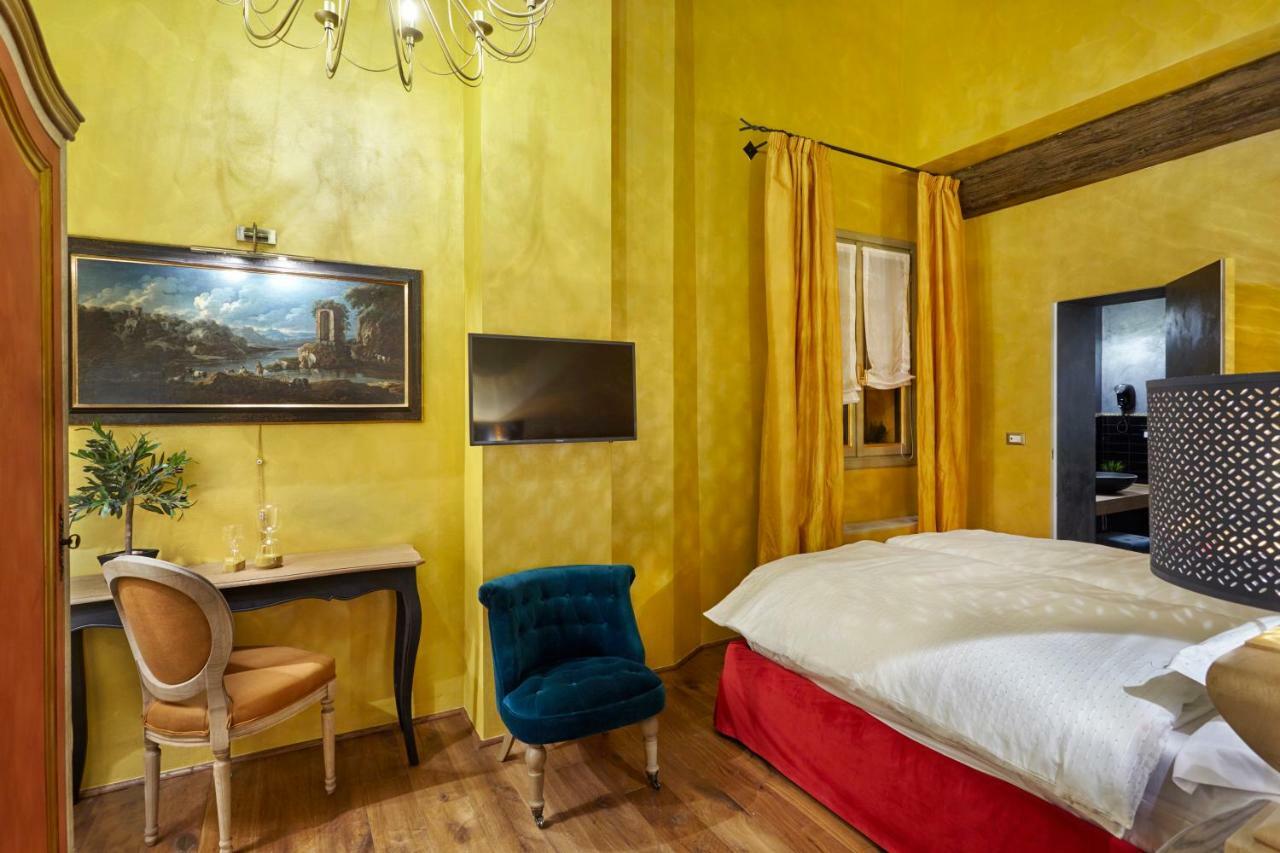 Palazzo Di Alcina - Residenza D'Epoca - Luxury- Acomodação com café da manhã Bolonha Exterior foto